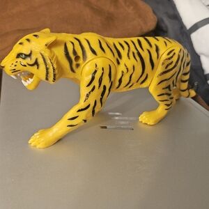 Vintage Plastic Tiger 3” X 8” Poseable Figure w/ Push Button Mouth Action